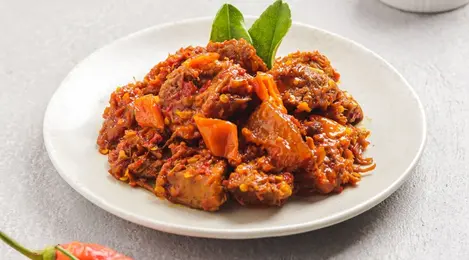 Oseng Mercon Sapi: Sensasi Makanan Pedas yang Bikin Ketagihan dan Berkeringat
