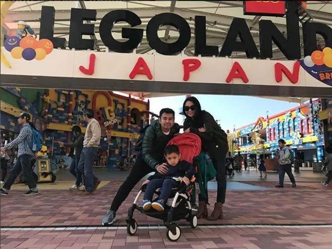 Raffi Ahmad ajak Nagita Slavina dan Rafathar ke Jepang (Foto: Instagram/Raffinagita1717)