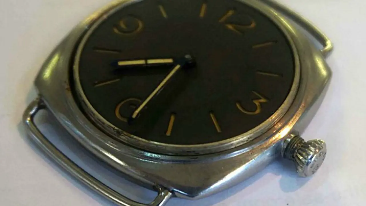 Jam Tangan Lawas Berharga Fantastis *FOTO