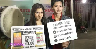 Event tahunan Jakarta Fair menjadi tempat kencan Cassandra Lee dan Randy Martin. Romantisme mereka terekam kamera Bintang.com