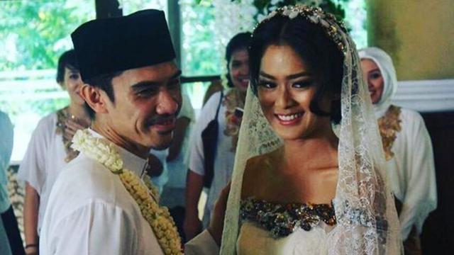 Prisia Nasution Resmi Menikah Dengan Aktor Malaysia Showbiz Liputan6 Com