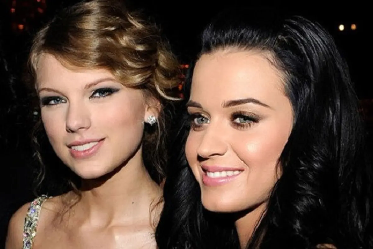 Taylor Swift dan Katy Perry (AFP)