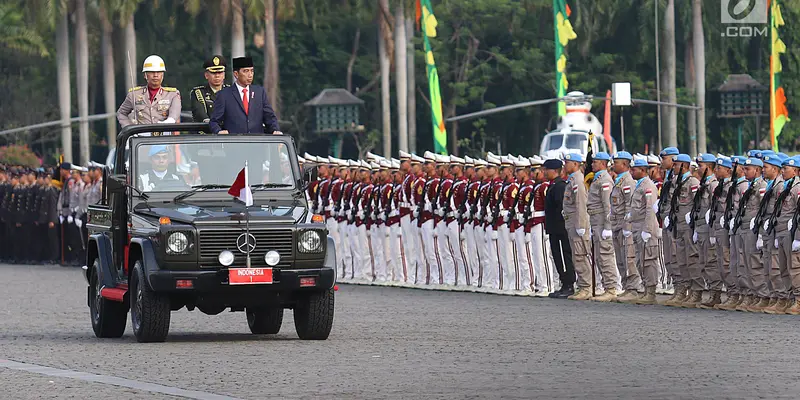 Jokowi Pimpin Upacara Peringatan HUT ke-71 Bhayangkara