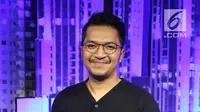 Penyanyi Ihsan Tarore saat menjadi bintang tamu dalam acara Dear Haters Liputan6.com di SCTV Tower, Jakarta (20/7). (Liputan6.com/Fatkhur Rozaq)