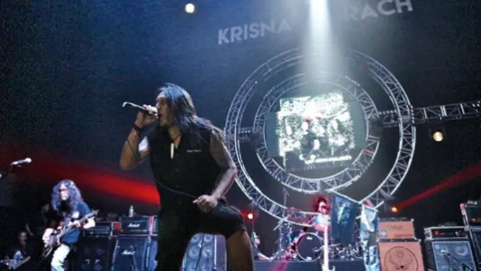 [Bintang] Panggung Terakhir Sucker Head untuk Krisna Sadrach di Hammersonic