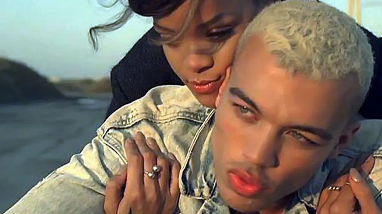 rihanna-dan-dudley-130917c.jpg