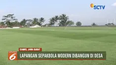 Lapangan sepak bola menggunakan rumput jenis Zoysia Matrella yang biasa digunakan oleh negara Eropa.
