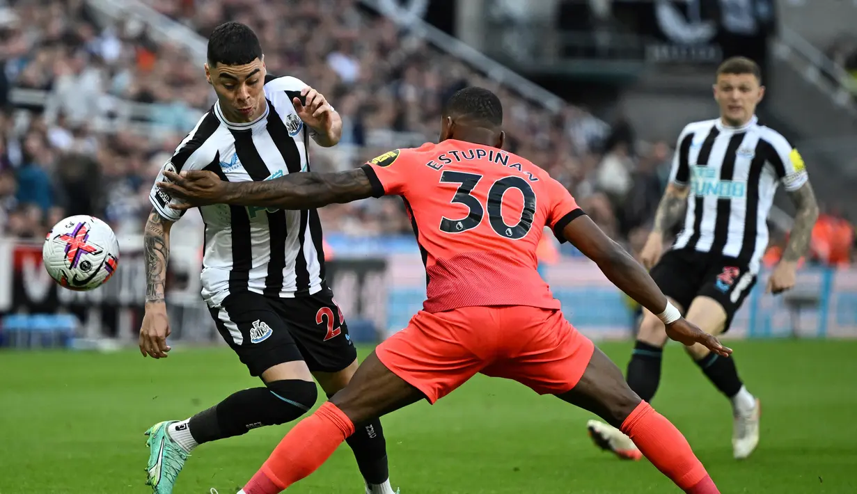 Sedangkan Brighton berada di posisi keenam dengan 58 poin dari 35 laga.  (AFP/Oli Scarff)