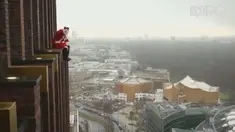 Momen Natal selalu ditunggu oleh umat Kristiani. Tapi beberapa orang ini merayakannya dengan cara berbeda.