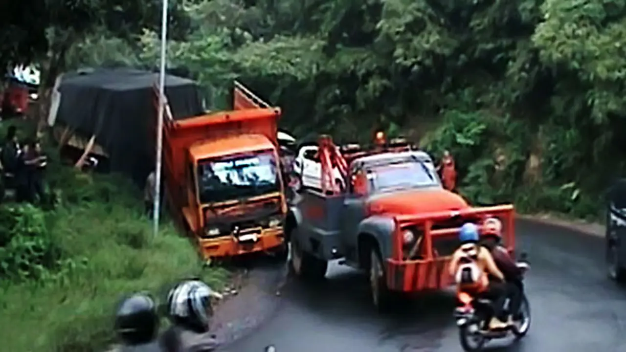 (Lip6petang) Tabrakan beruntun