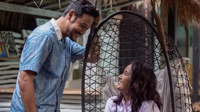 Seru dan Kompak, Ini 6 Potret Dwi Sasono dan Widi Mulia Bak Pasangan Muda