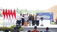 PT Pos Indonesia (Persero) dengan PT Bina Karya (Persero) meluncurkan Nusantara Logistics Hub & Services di kawasan Ibu Kota Nusantara (IKN), Rabu 17 Januari 2024.