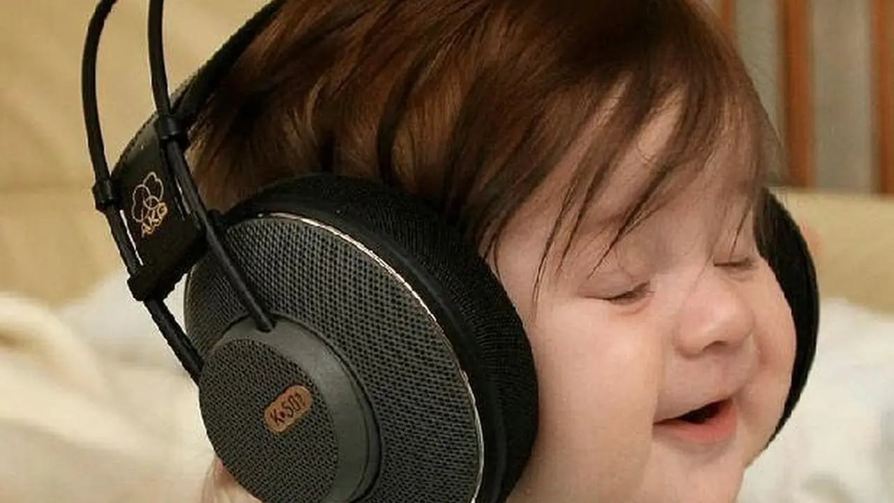 [Bintang] 14 Suara Bikin Eargasm Siapapun yang Mendengar, Suka yang Mana?