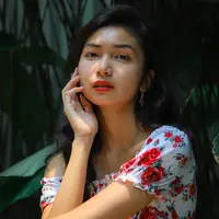 ilustrasi zodiak perempuan/Photo by Carrie Kin from Pexels