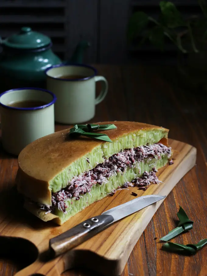 martabak manis pandan