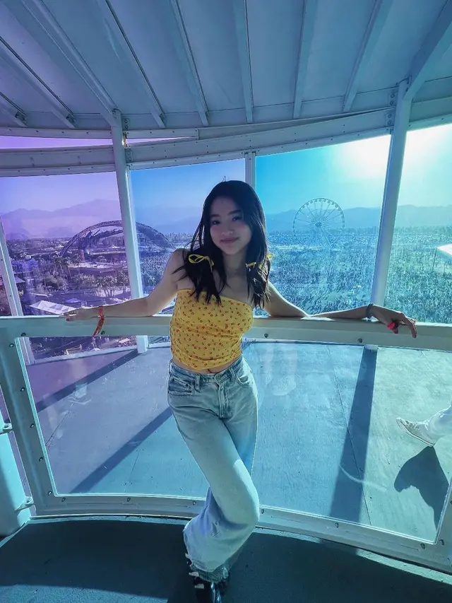 8 Potret Terbaru Ella Gross, Mantan Model Cilik yang Disebut Mirip Jennie Blackpink