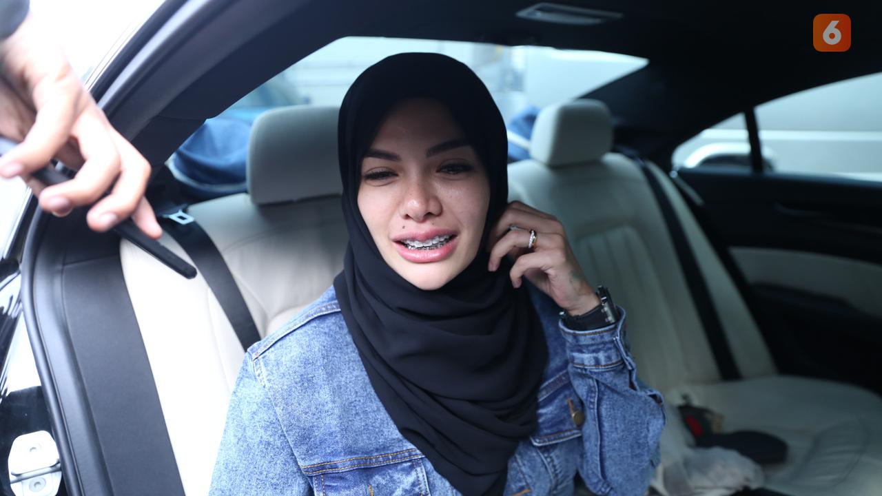 [Bintang] Nikita Mirzani