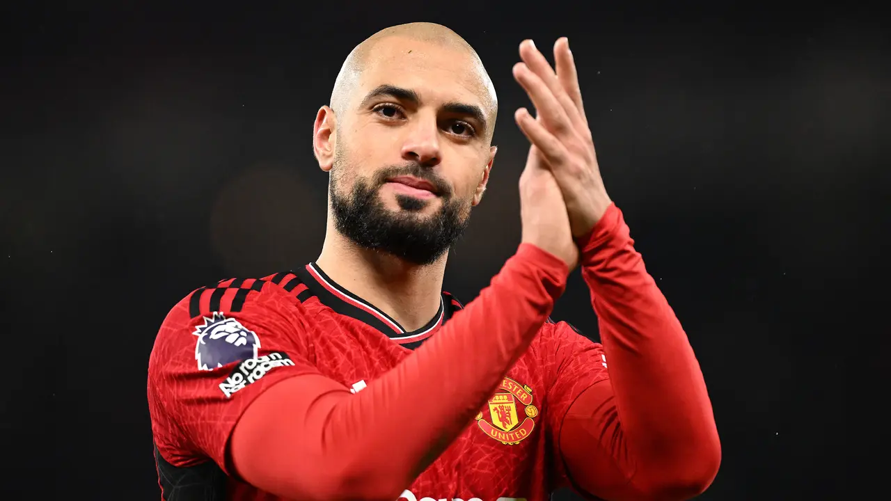 Gelandang MU, Sofyan Amrabat