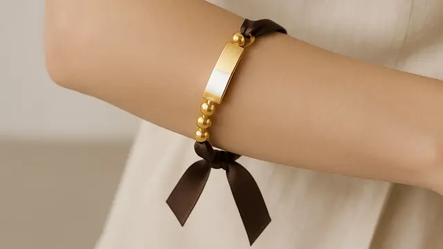 Model Gelang Tali Plat Emas yang Sedang Tren/Ilustrasi oleh AI