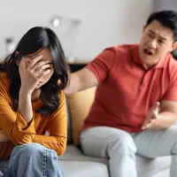 Ilustrasi pasangan tidak bahagia/copyrightshutterstock/Prostock-studio