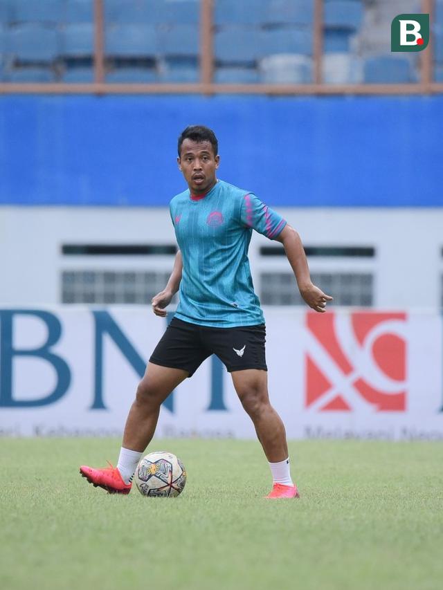 FOTO Guntur Triaji - Persikabo