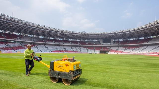 Maintenance Rumput Stadion Gelora Bung Karno (SUGBK)