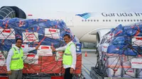 Garuda Indonesia mengirim 14,5 ton bantuan kemanusiaan menuju Papua Nugini dengan menggunakan armada Airbus A330-200. (Dok GIAA)