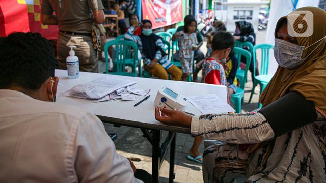 Vaksin di Pasar Gang Kancil