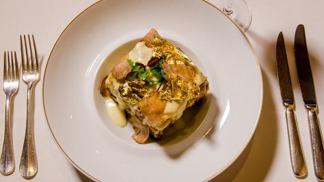 Mengejutkan, 5 Makanan Ini Benar-Benar Terbuat dari Emas!