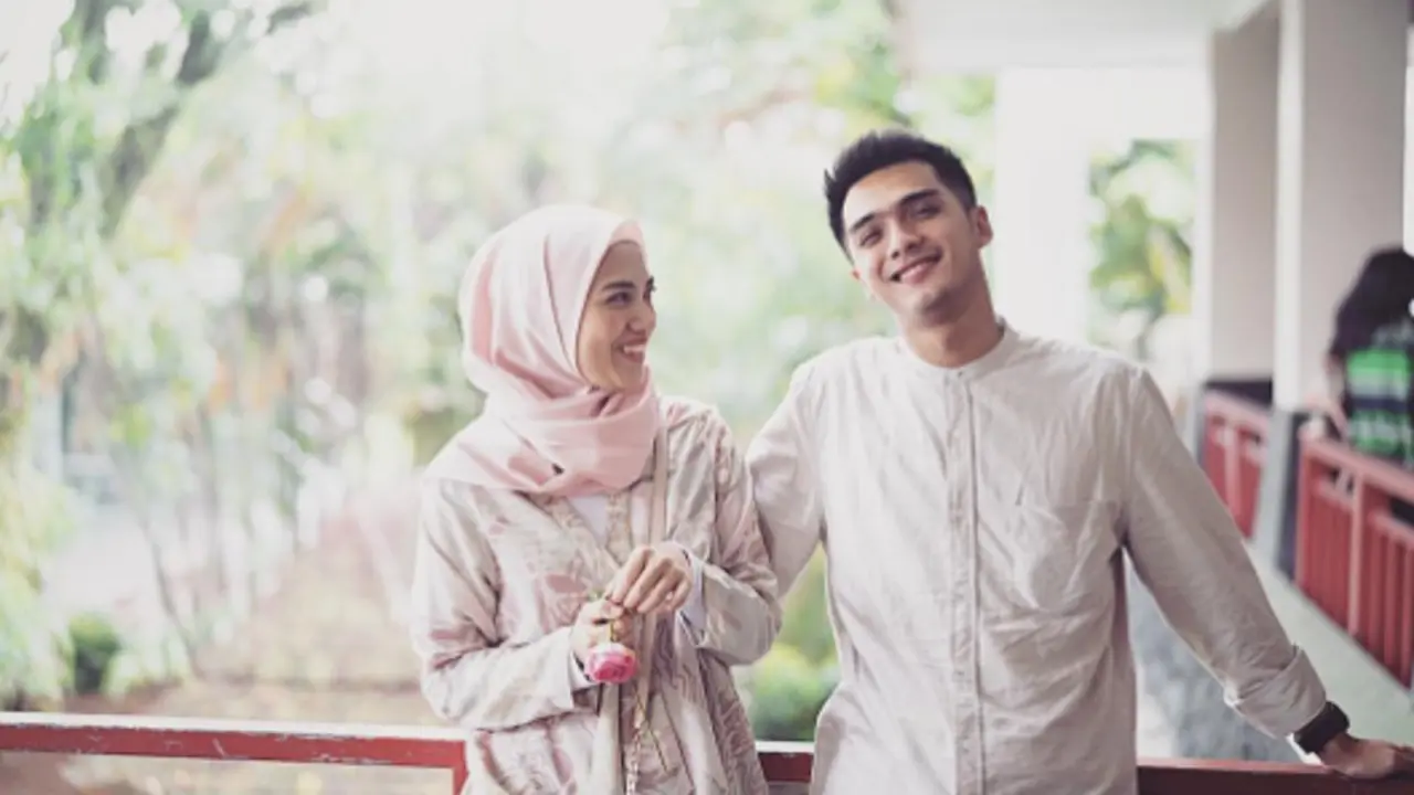 Ricky Harun dan sang istri, Herfiza Novianti