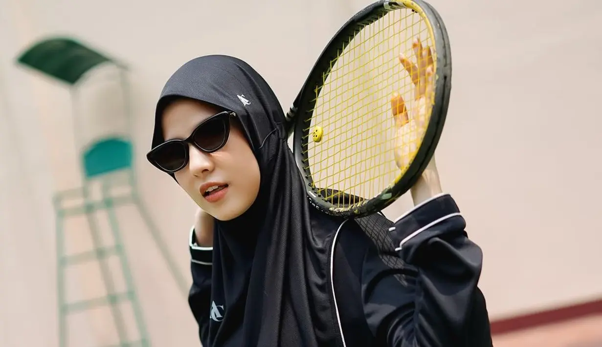 <p>Natasha Rizki main tenis [Instagram/natasharizkynew]</p>