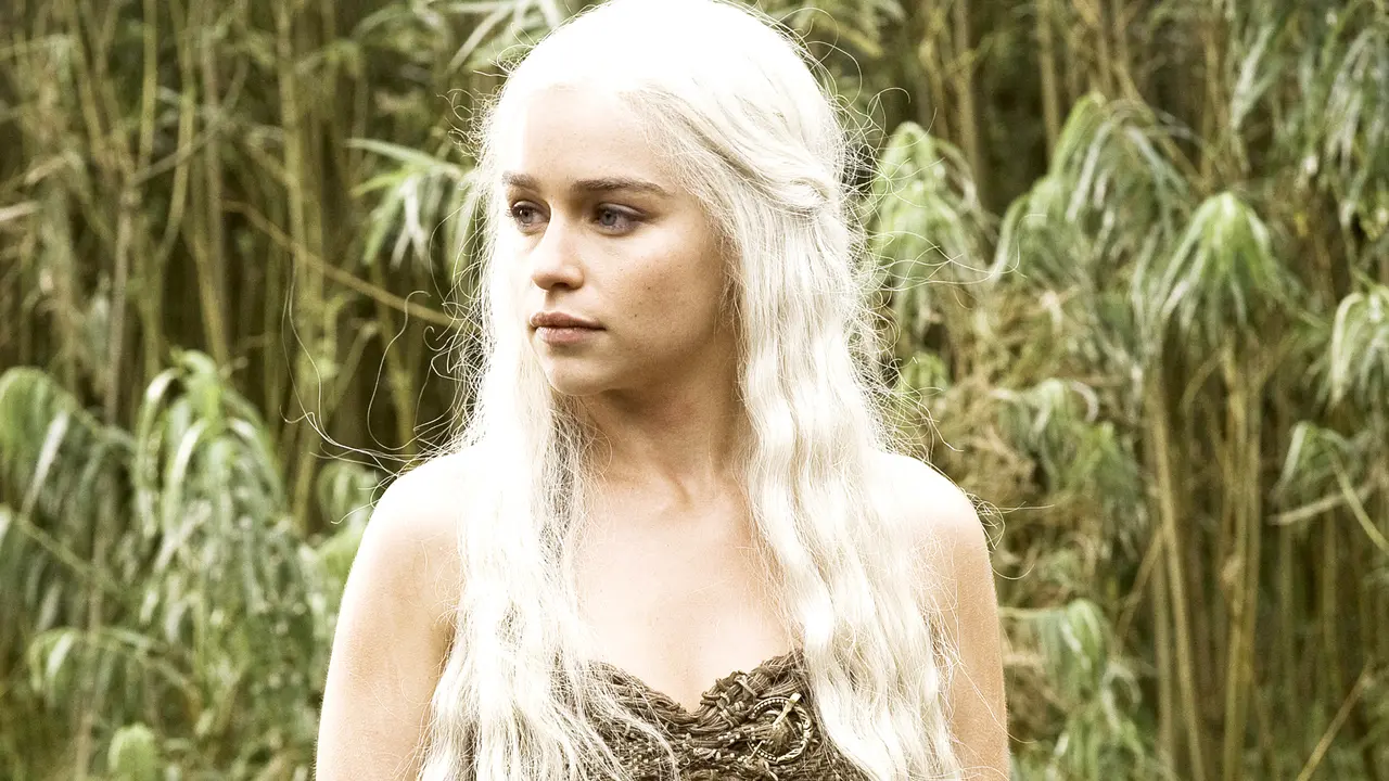 Emilia Clarke Bakal Tinggalkan Game of Thrones