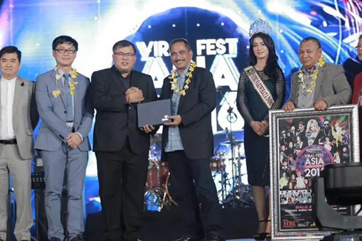 Menpar Arief Yahya: Go Digital di Viral Fest Asia 2016 