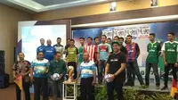 Gojek menjadi sponsor untuk kompetisi amatir yang digagas Askab PSSI Sleman. (Bola.com/Ronald Seger Prabowo)