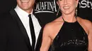 Tidak berusaha memperbaiki hubungan pernikahannya dengan cara liburan, Jennifer Aniston dan Justin Theroux memang tidak punya rencana untuk bercerai. Sampai saat ini keduanya masih berhubungan baik sebagai sepasang suami-istri. (AFP/Bintang.com)