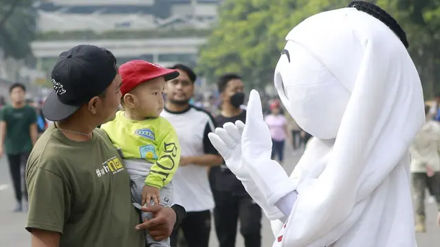 La'eeb si Maskot Piala Dunia 2022 Sapa Warga di CFD Jakarta