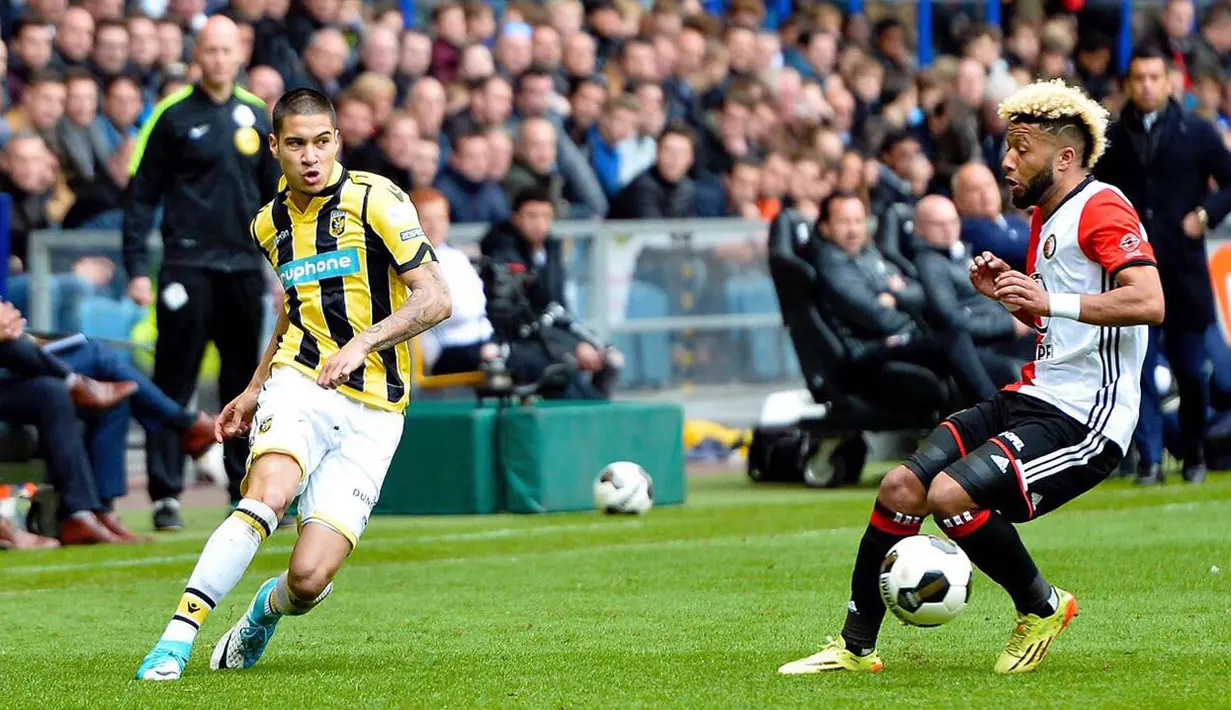Pada tahun 2002 dia mengasah talentanya di VIOS Vaassen hingga 2004. Bakatnya ikut dilirik Vitesse pada musim 2014 hingga 2016. Diks juga pernah bermain untuk Fiorentina, Empoli, dan juga Feyenoord. Kini Diks bermain untuk FC Kopenhagen. (Twitter @KevinDiks_)