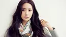 Bisa dibilang wajah Yoona SNSD kerap menjadi cover majalah. Dan memang ia adalah artis Korea terbanyak jadi cover majalah di tahun 2017. (Foto: Allkpop.com)