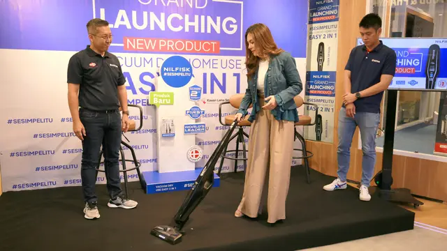 Wulan Guritno saat peluncuran Nilfisk Vacuum Dry Home Use EASY 2 IN 1