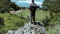 Pesona Teluk Asmara, Destinasi Wisata Alam Cantik di Malang