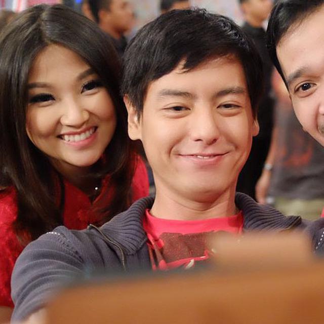Kembali Ke Entertain Roger Danuarta Beri Potongan Harga Showbiz Liputan6 Com