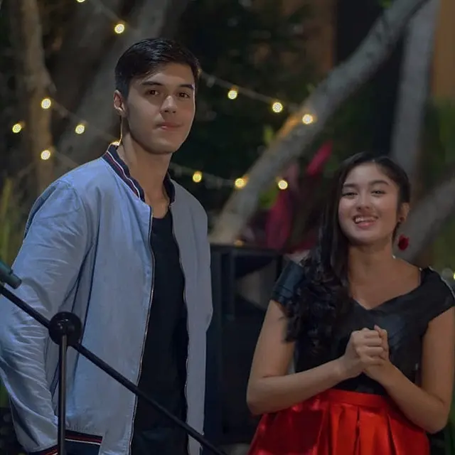 Main Sinetron Bareng, Ini 6 Momen Kedekatan Ochi Rosdiana dan Rizky Ksatria
