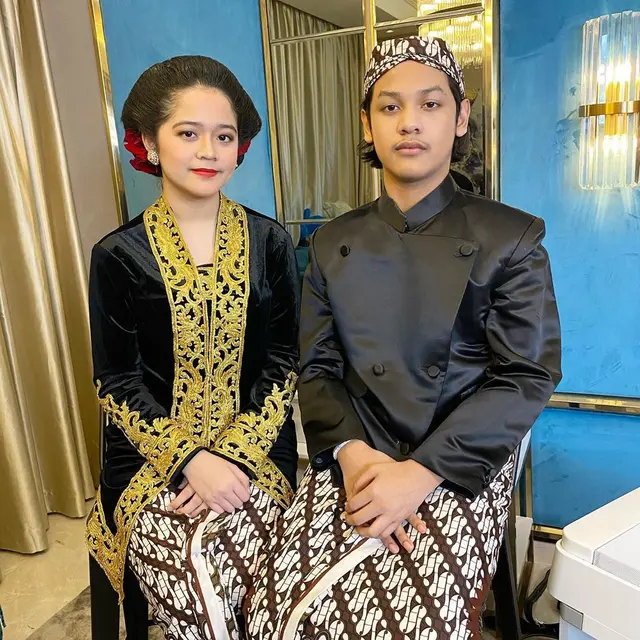 6 Potret Keluarga Uya Kuya Pakai Busana Jawa, Gaya Cinta Kuya Curi Perhatian
