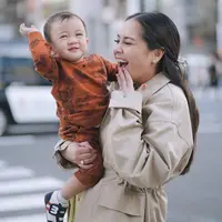 Rayyanza bersama Nagita Slavina (Instagram/raffinagita1717)