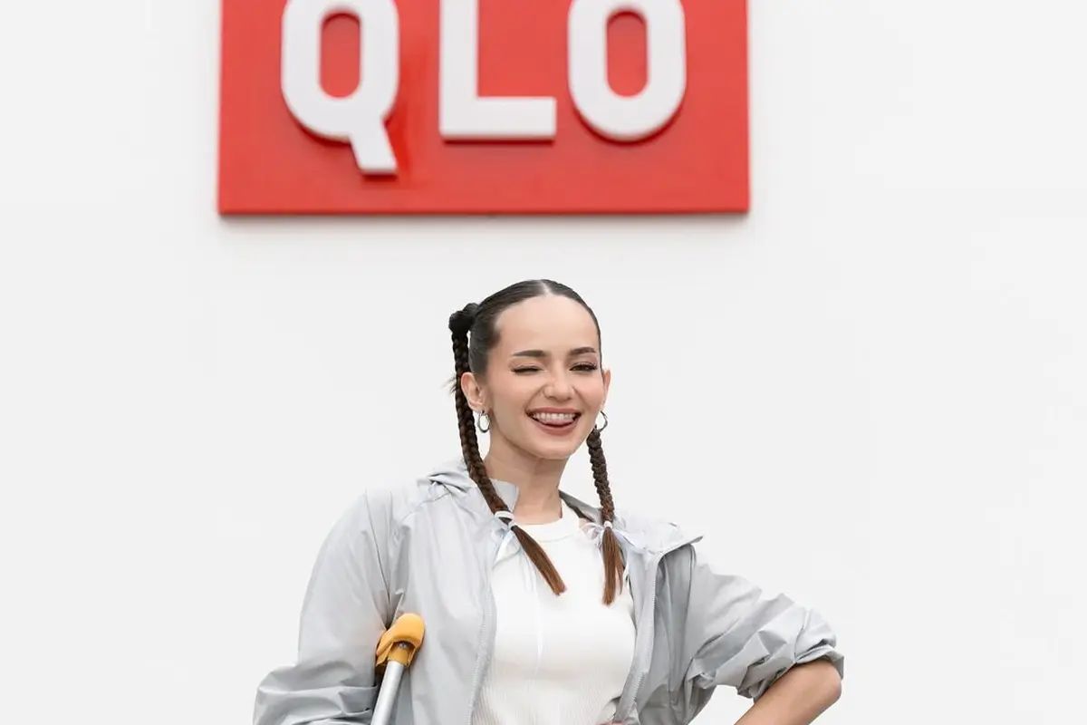 Tetap Stylish Meski Cedera Kaki, 6 Gaya Athleisure Enzy Storia di UNIQLO FITFEST 2025