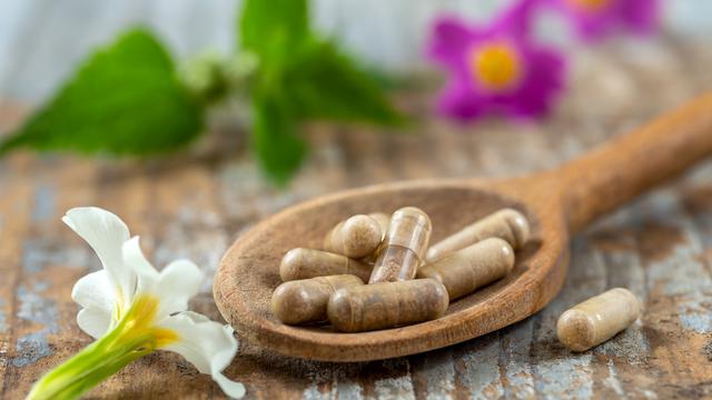 Suplemen Herbal