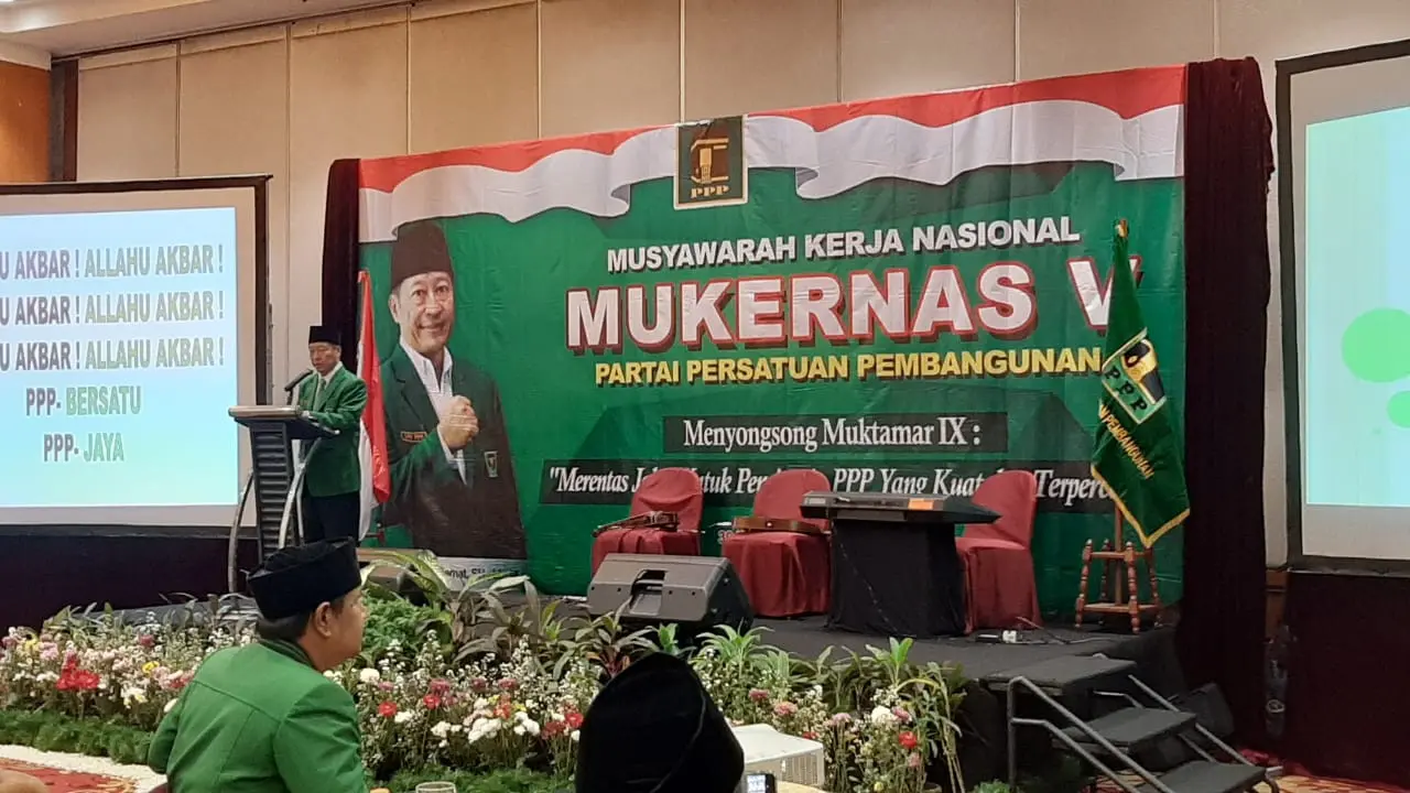Ketua Umum Partai Persatuan Pembangunan (PPP) hasil mukhtamar Jakarta, Humphrey Djemat