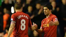 Steven Gerrard dan Luis Suarez (AFP/Paul Ellis)