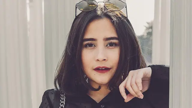 [Bintang] Prilly Latuconsina