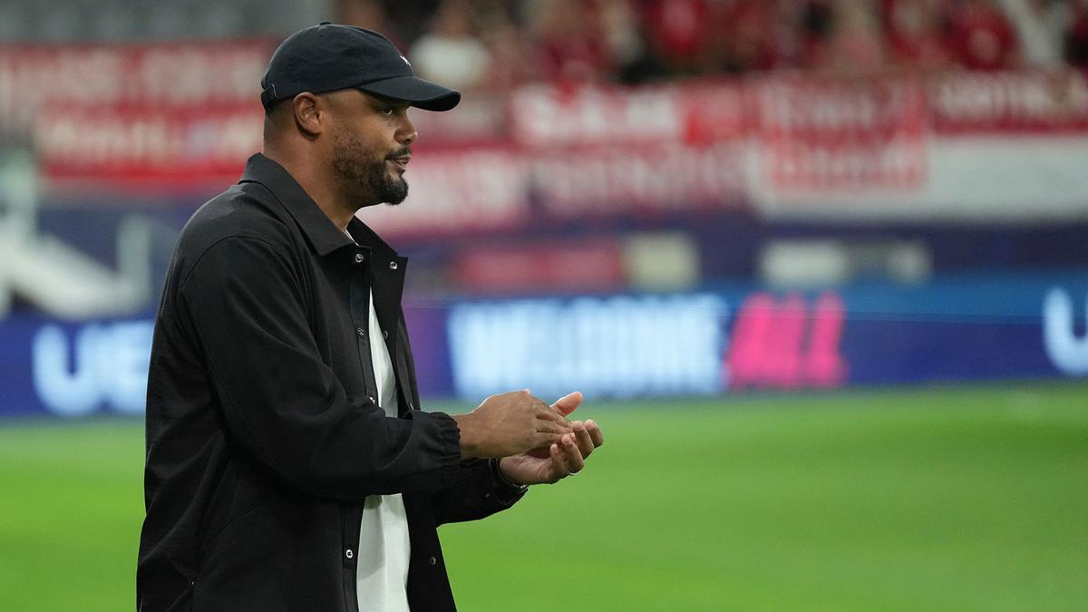 Rumor Pelatih Manchester City: Vincent Kompany Bantah Gantikan Pep Guardiola